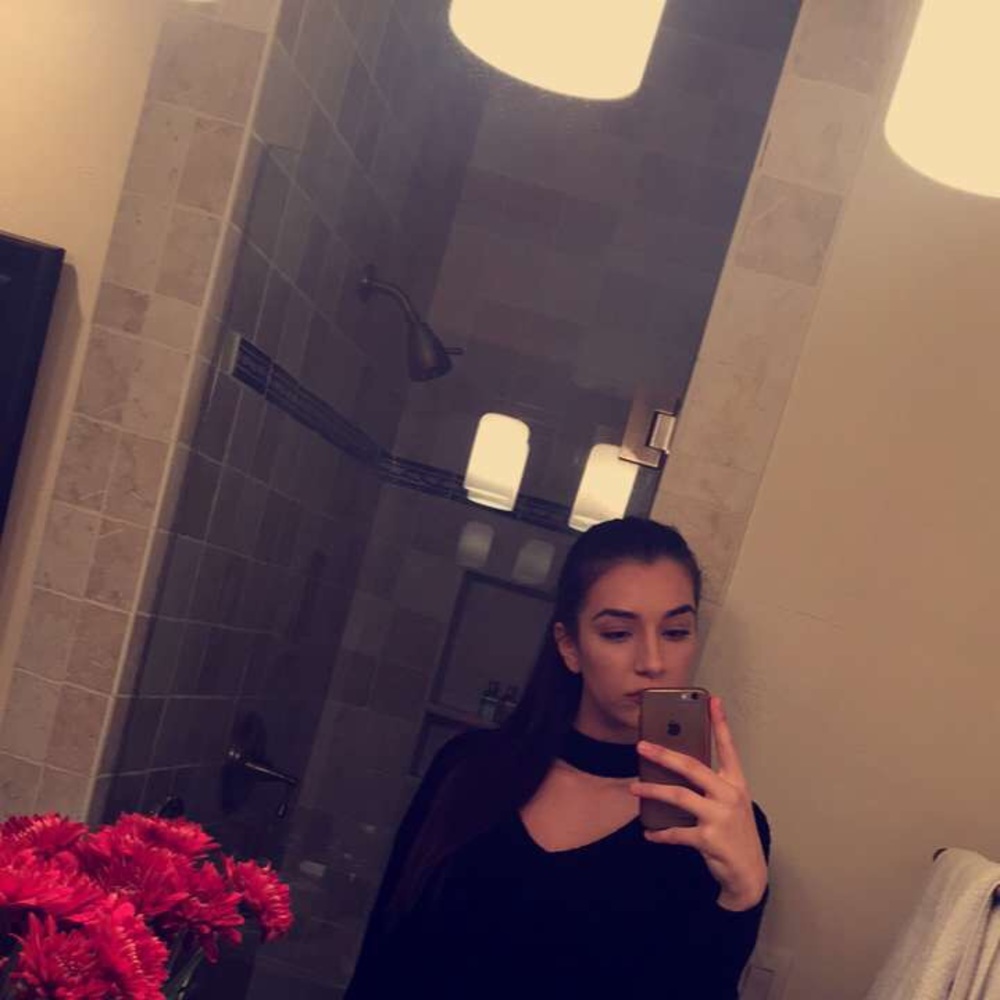 Meet your Posher, Ali